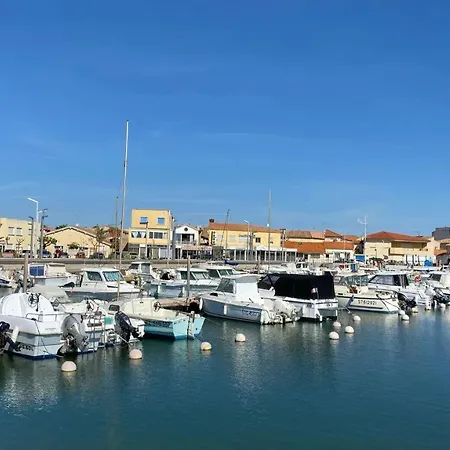 Mobil 3 Climatise Equipe Apartment