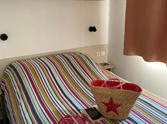 Mobil 3 Climatise Equipe Apartment